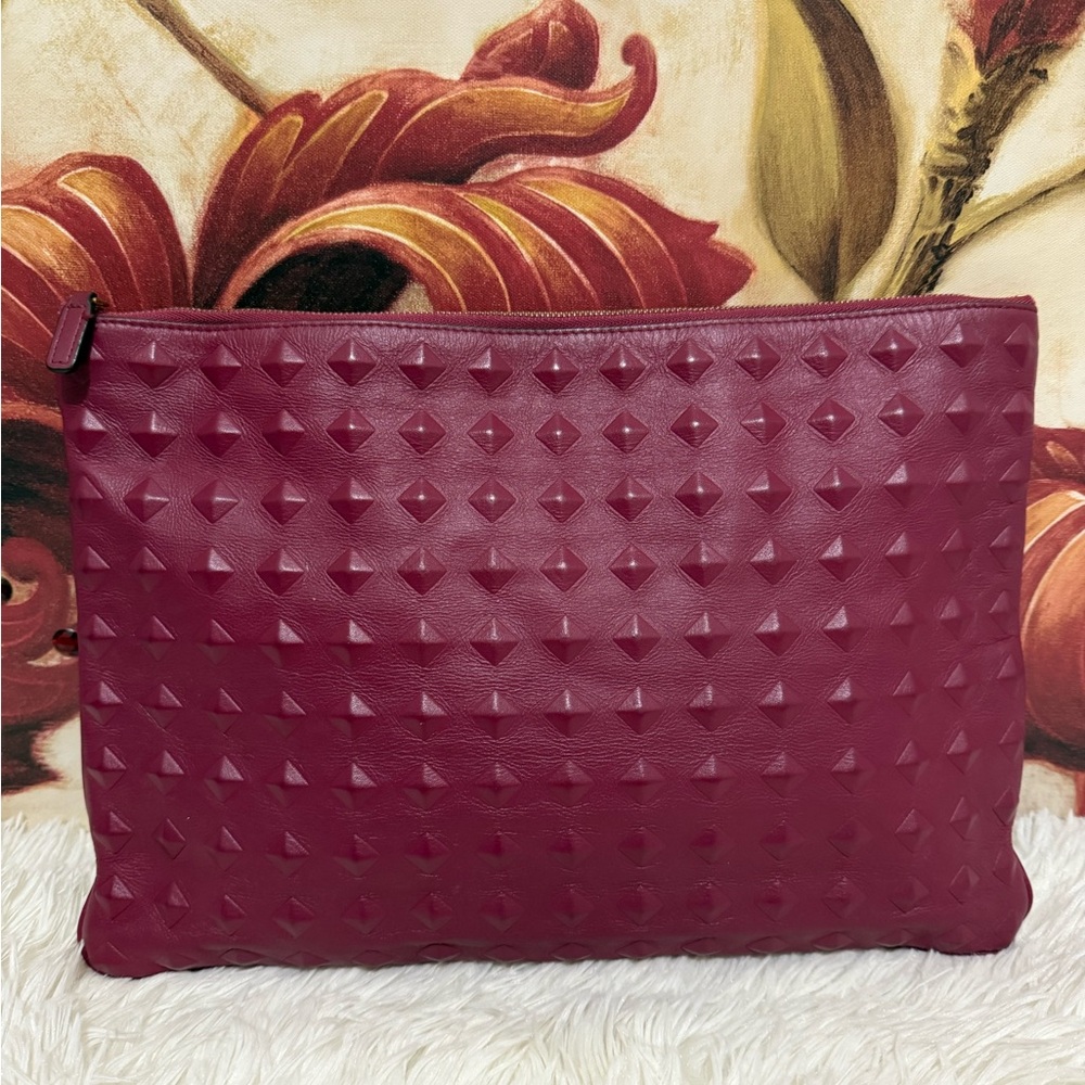 MCM pouch